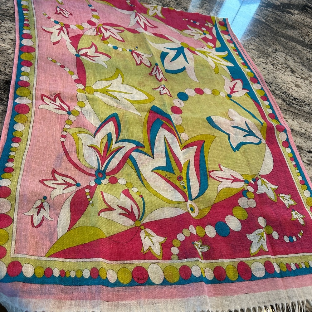 Emilio Pucci linen scarf/wrap